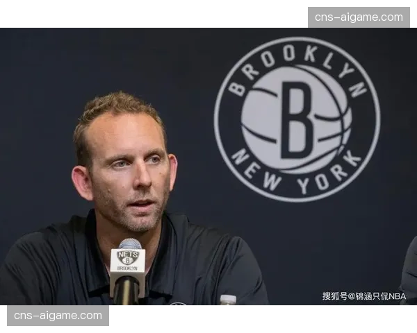 门兴格拉德巴赫官方宣布与体育董事马克斯-埃伯尔续约至2029年